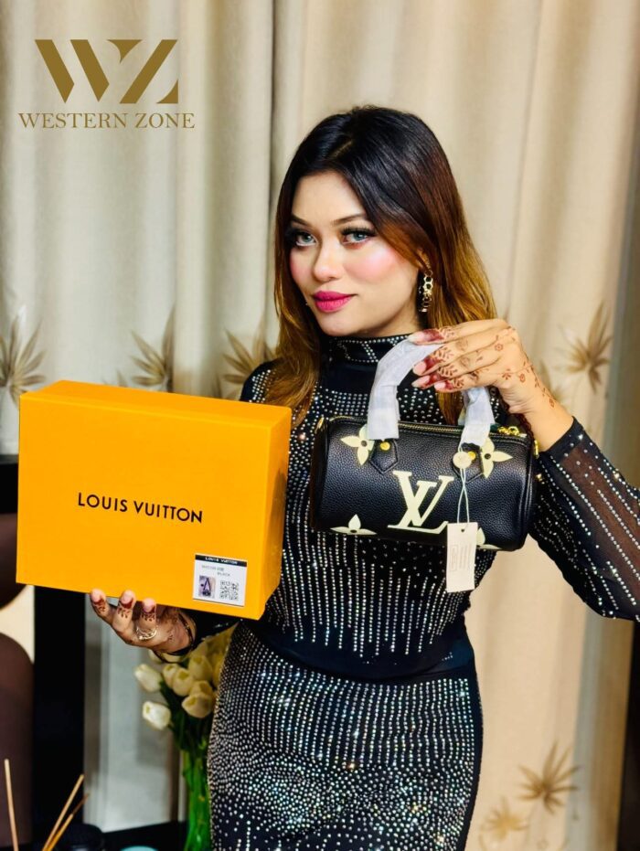 LV M46659 - Image 3