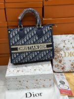 C DIOR 9212 - Image 4