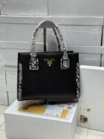 PRADA 0099 - Image 7