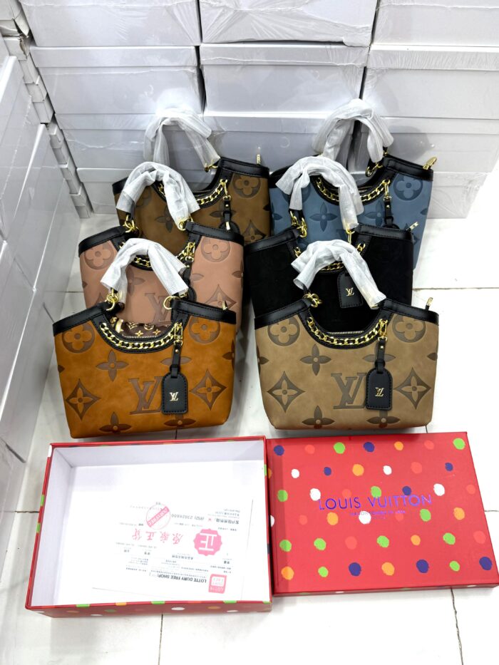 LV BOOB BOX - Image 6