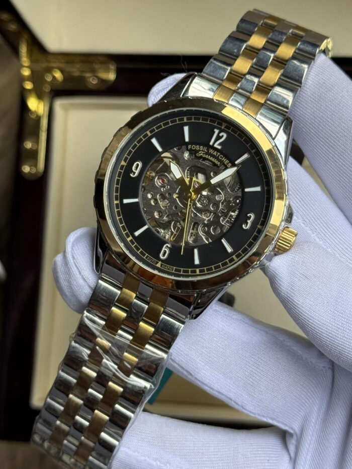 WATCH 004 - Image 1