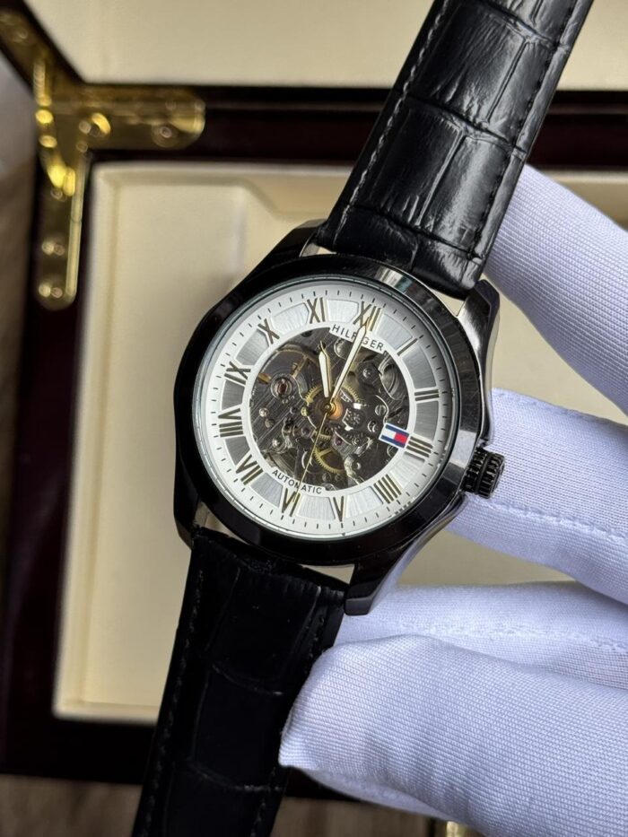 WATCH 003 - Image 1