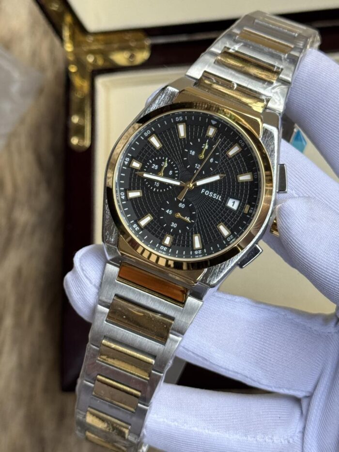 WATCH 005 - Image 1