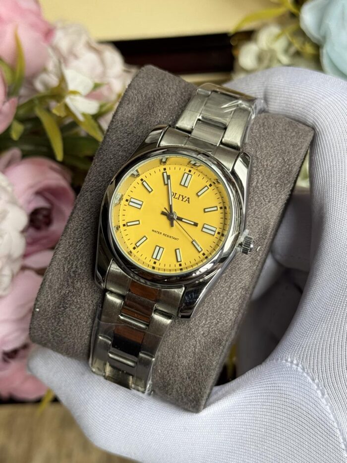 WATCH 047 - Image 1
