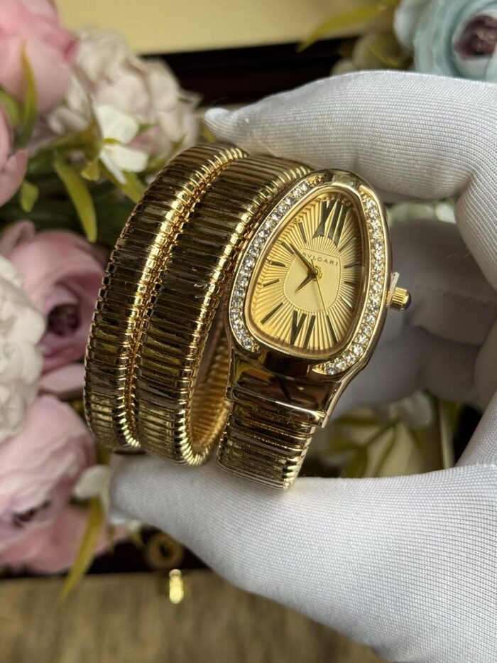 WATCH 079 - Image 1