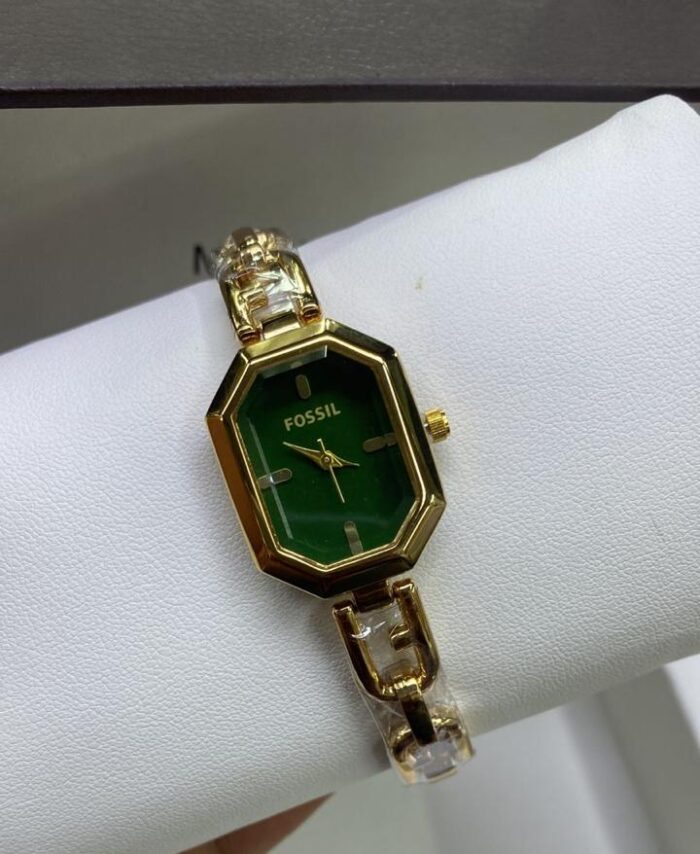 WATCH 061 - Image 1