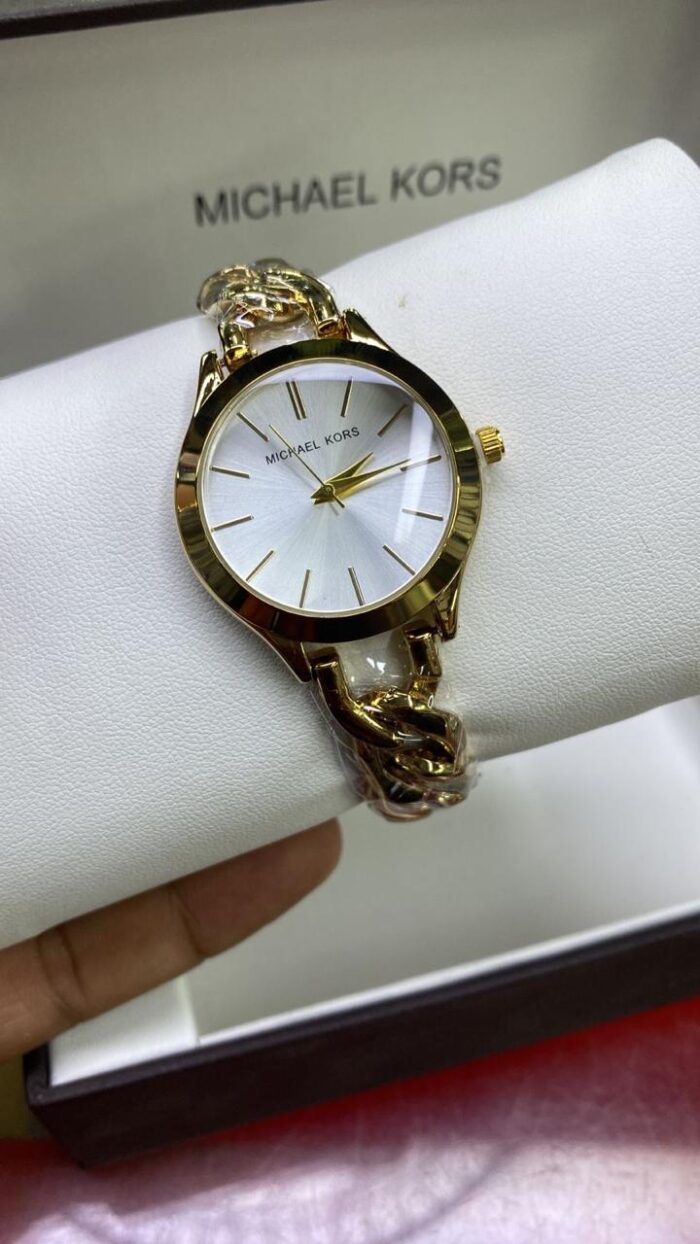 WATCH 064 - Image 1