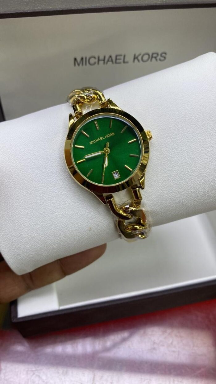 WATCH 066 - Image 1