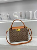 COACH 7788 - Image 4