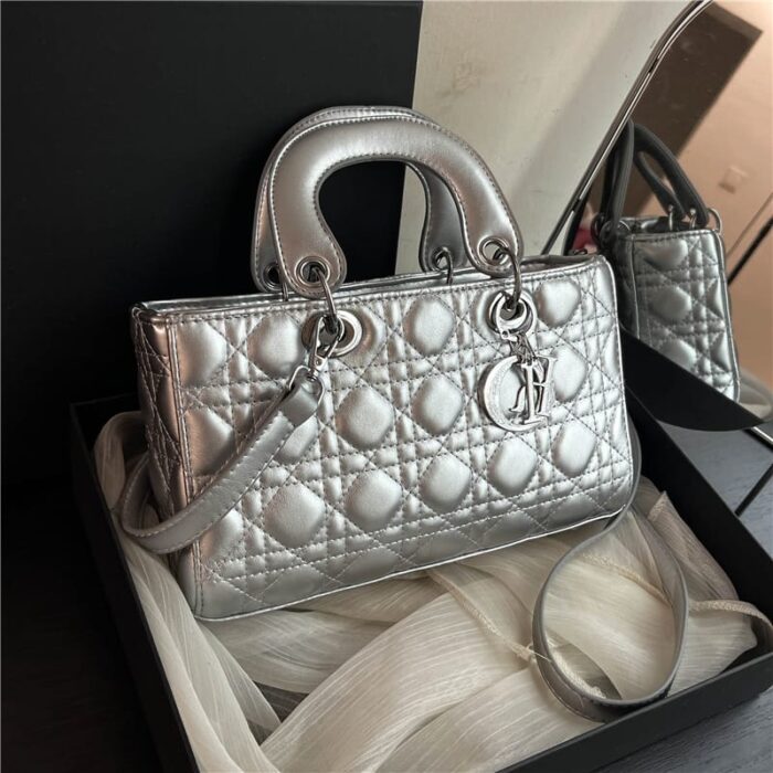 DIOR 9889