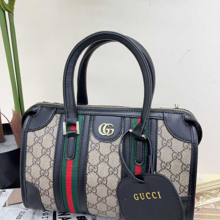 GUCCI Y77
