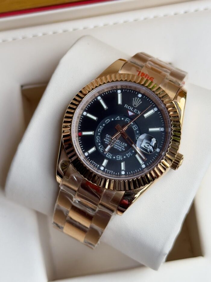 WATCH 86 - Image 1