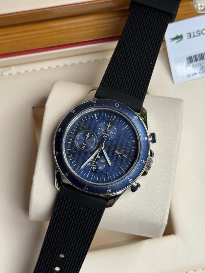 WATCH 93 - Image 1
