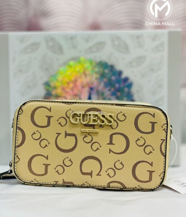 GUESS 002