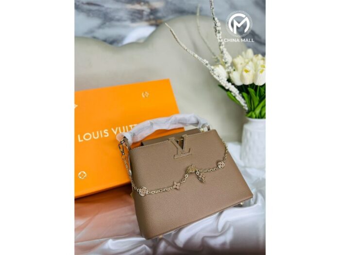 LOUIS VUITTON 909 - Image 2