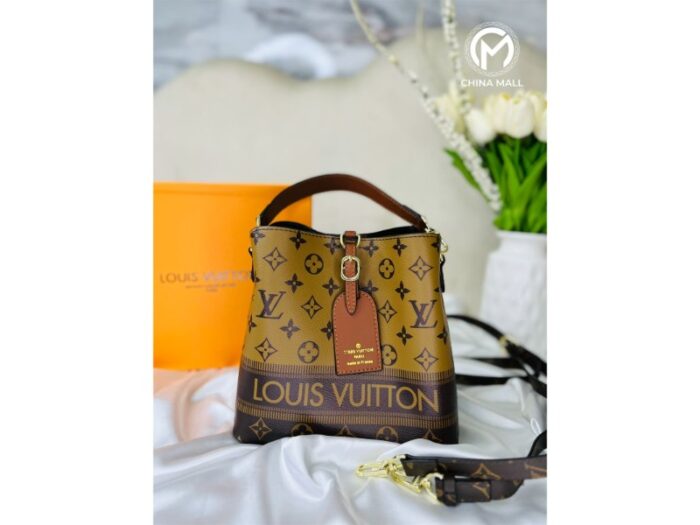 LOUIS VUITTON - Image 2