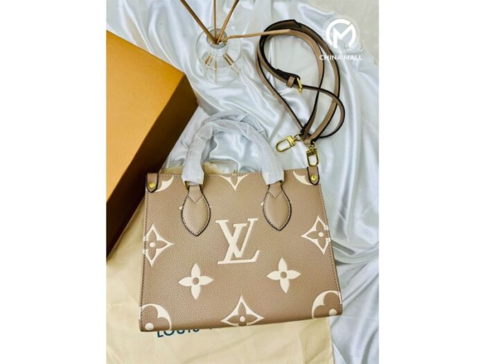 LOUIS VUITTON - Image 2
