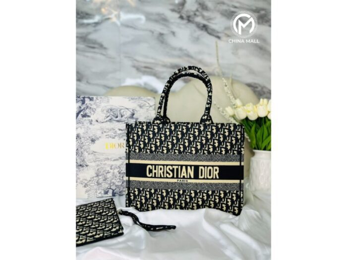 CHRISTIAN DIOR - Image 2