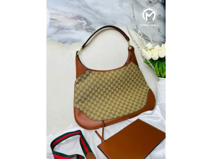 GUCCI 000 - Image 3