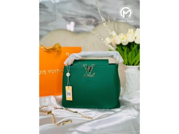 LOUIS VUITTON 909 - Image 2
